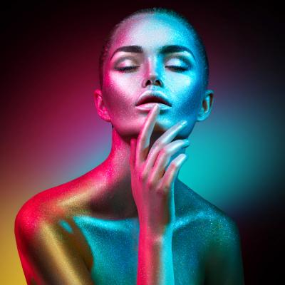 00106 Colorful Neon Woman
