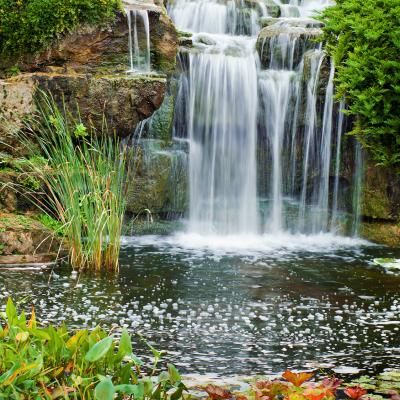 00077 Wasserfall Grün